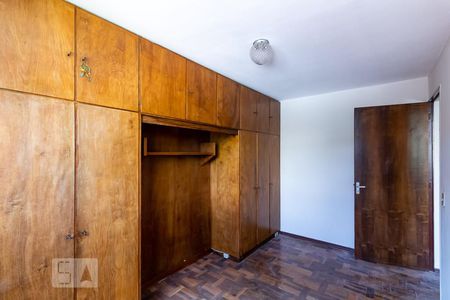 Quarto 3 de apartamento para alugar com 3 quartos, 65m² em Cristo Rei, Curitiba