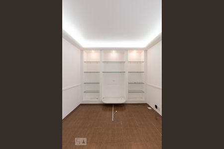 Sala de casa à venda com 3 quartos, 198m² em Jardim Paulistano, São Paulo