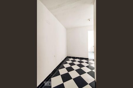 Quarto de casa para alugar com 1 quarto, 50m² em Parque Pinheiros, Taboão da Serra