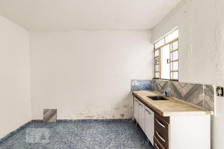 Cozinha de casa para alugar com 1 quarto, 50m² em Parque Pinheiros, Taboão da Serra