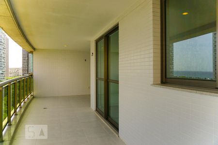 Varanda da Sala de apartamento para alugar com 3 quartos, 136m² em Barra da Tijuca, Rio de Janeiro