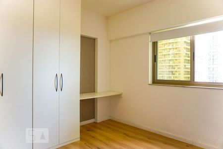 Suíte 1 de apartamento para alugar com 3 quartos, 136m² em Barra da Tijuca, Rio de Janeiro