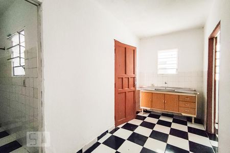 Cozinha de casa para alugar com 1 quarto, 40m² em Parque Pinheiros, Taboão da Serra