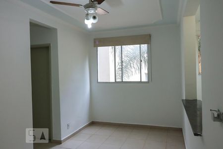 Sala de apartamento para alugar com 2 quartos, 46m² em Sumarezinho, Ribeirão Preto