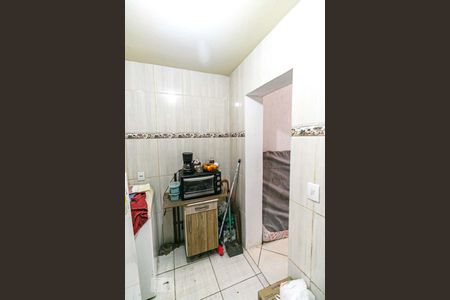 Cozinha de casa de condomínio à venda com 2 quartos, 50m² em Guarujá, Porto Alegre