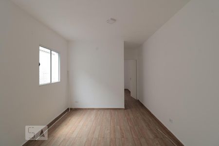 Sala e Cozinha  de casa para alugar com 1 quarto, 45m² em Vila Sao Geraldo, São Paulo