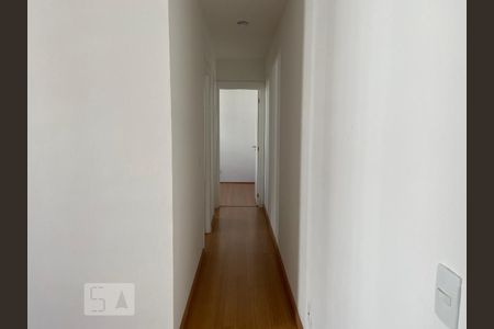 Corredor de apartamento à venda com 2 quartos, 48m² em Engenho Novo, Rio de Janeiro