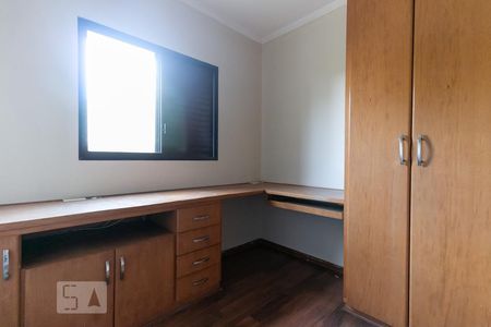 Quarto 1 de apartamento para alugar com 2 quartos, 68m² em Vila Santa Catarina, São Paulo