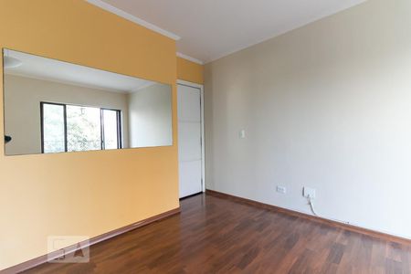 Sala de apartamento para alugar com 2 quartos, 68m² em Vila Santa Catarina, São Paulo