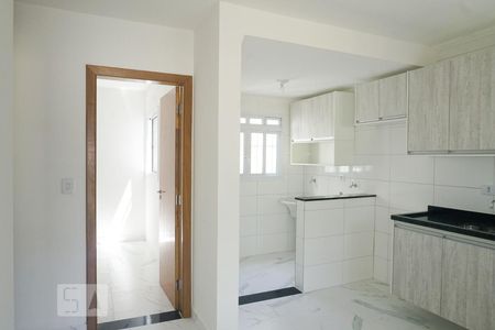 Sala/Cozinha de apartamento para alugar com 2 quartos, 41m² em Parque Boturussu, São Paulo