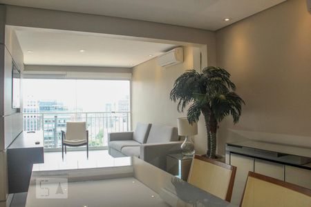 Sala de apartamento para alugar com 2 quartos, 80m² em Vila Nova Conceição, São Paulo