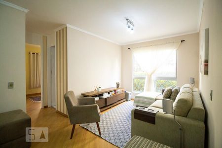 Sala de apartamento para alugar com 2 quartos, 63m² em Jardim Santa Emília, São Paulo