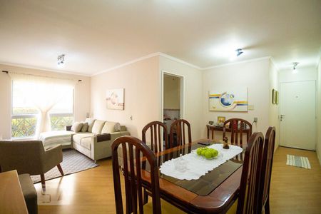 Sala de apartamento para alugar com 2 quartos, 63m² em Jardim Santa Emília, São Paulo