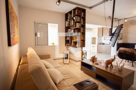 Sala de TV de apartamento à venda com 1 quarto, 86m² em Jardim Pereira Leite, São Paulo