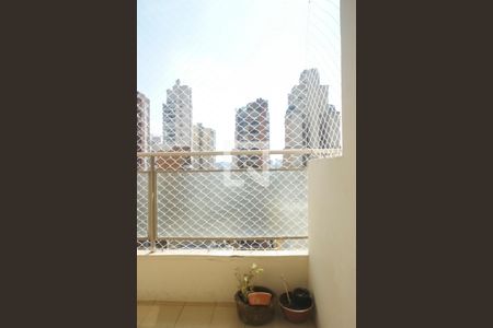 Varanda de apartamento à venda com 3 quartos, 72m² em Vila Madalena, São Paulo