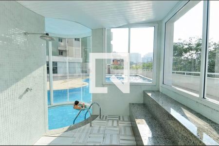 Apartamento à venda com 127m², 3 quartos e 3 vagas Apartamento à venda com 127m², 3 quartos e 3 vagasSauna