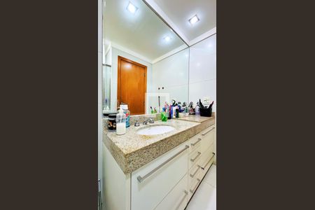 Apartamento à venda com 127m², 3 quartos e 3 vagas Apartamento à venda com 127m², 3 quartos e 3 vagasBanheiro da Suíte 3