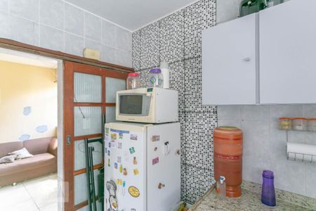 Cozinha de apartamento para alugar com 2 quartos, 62m² em Santa Terezinha, Belo Horizonte