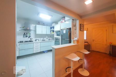 Cozinha Americana de casa de condomínio à venda com 2 quartos, 124m² em Jardim Previdência, São Paulo