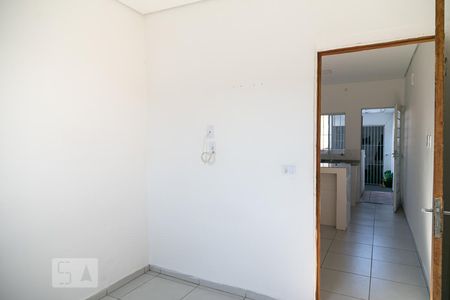 Quarto 1 de casa para alugar com 1 quarto, 50m² em Vila Barros, Guarulhos