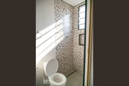 Banheiro de casa para alugar com 1 quarto, 50m² em Vila Barros, Guarulhos