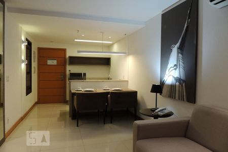 Cozinha de apartamento à venda com 1 quarto, 46m² em Jacarepaguá, Rio de Janeiro