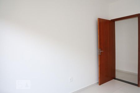 Quarto 1 de apartamento para alugar com 2 quartos, 60m² em Ingleses do Rio Vermelho, Florianópolis