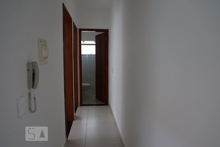 Corredor de apartamento para alugar com 2 quartos, 60m² em Ingleses do Rio Vermelho, Florianópolis