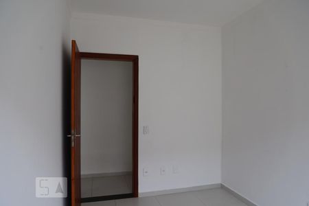 Quarto 1 de apartamento para alugar com 2 quartos, 60m² em Ingleses do Rio Vermelho, Florianópolis