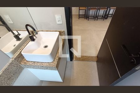 Banheiro de kitnet/studio para alugar com 1 quarto, 68m² em Jardim Icatu, Votorantim