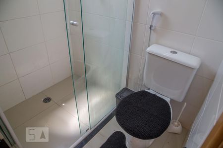 Banheiro  de kitnet/studio para alugar com 1 quarto, 42m² em Nova Aliança, Ribeirão Preto