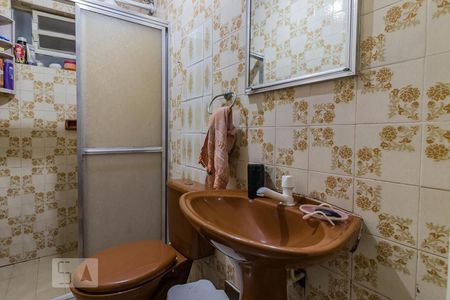 banheiro da suite de casa à venda com 4 quartos, 200m² em Santa Tereza, Porto Alegre