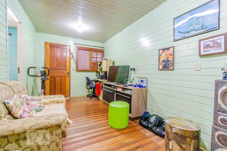 Sala de casa para alugar com 2 quartos, 290m² em Vila Nova, Porto Alegre