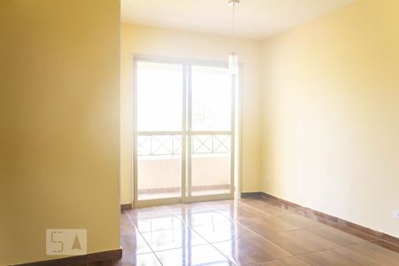 Sala de apartamento à venda com 2 quartos, 64m² em Vila Isa, São Paulo