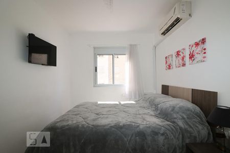 Quarto 1 de apartamento à venda com 2 quartos, 48m² em Jardim Itu, Porto Alegre