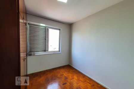 Quarto 1 de apartamento para alugar com 2 quartos, 58m² em Vila Deodoro, São Paulo