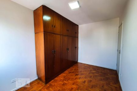 Quarto 2 de apartamento para alugar com 2 quartos, 58m² em Vila Deodoro, São Paulo