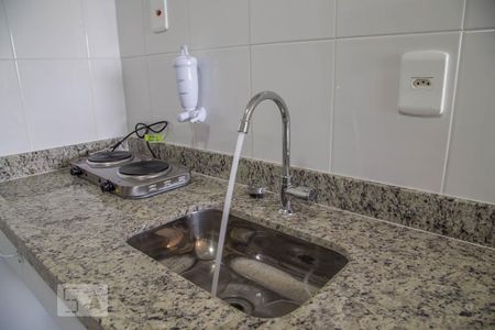 Cozinha - pia de kitnet/studio para alugar com 1 quarto, 22m² em Iguatemi, Ribeirão Preto