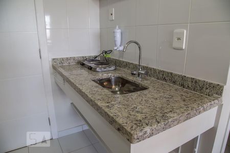 Cozinha de kitnet/studio para alugar com 1 quarto, 22m² em Iguatemi, Ribeirão Preto