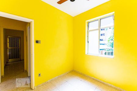 Quarto 1 de apartamento à venda com 2 quartos, 65m² em Fátima, Niterói