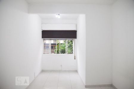 Studio para alugar com 40m², 1 quarto e 1 vagaSala/Quarto