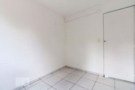 Quarto 1 de apartamento para alugar com 2 quartos, 58m² em Conjunto Residencial José Bonifácio, São Paulo