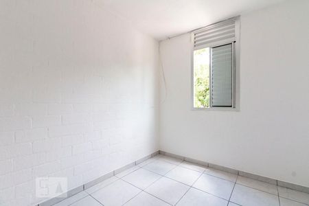 Quarto 2 de apartamento para alugar com 2 quartos, 58m² em Conjunto Residencial José Bonifácio, São Paulo