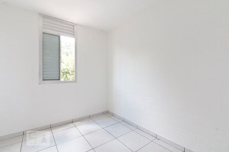 Quarto 1 de apartamento para alugar com 2 quartos, 58m² em Conjunto Residencial José Bonifácio, São Paulo