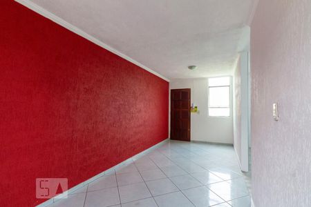 Sala  de apartamento para alugar com 2 quartos, 58m² em Conjunto Residencial José Bonifácio, São Paulo