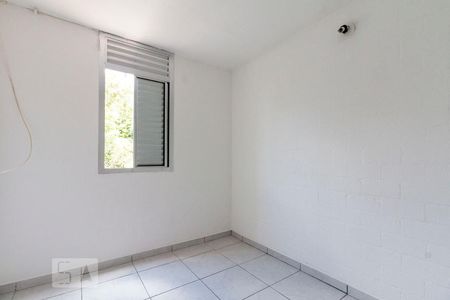 Quarto 2 de apartamento para alugar com 2 quartos, 58m² em Conjunto Residencial José Bonifácio, São Paulo