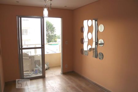 Sala  de apartamento para alugar com 2 quartos, 50m² em Jardim Nova Europa, Campinas