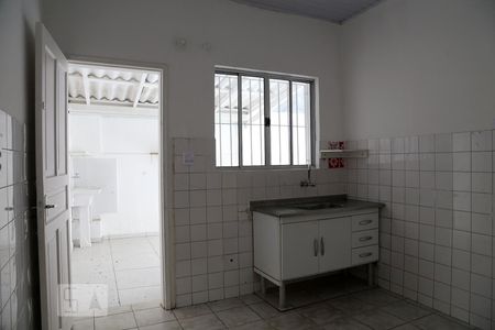 Cozinha de casa para alugar com 1 quarto, 50m² em Vila Morse, São Paulo