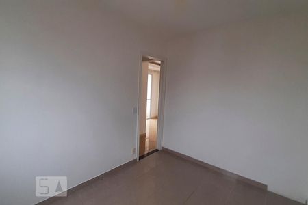 Quarto 1 de apartamento para alugar com 2 quartos, 49m² em Jardim Vila Formosa, São Paulo