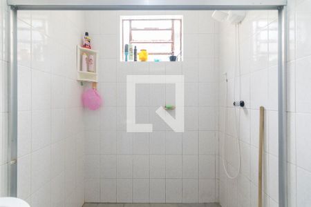 Banheiro da Suíte de casa à venda com 3 quartos, 200m² em Parque das Nações, Santo André